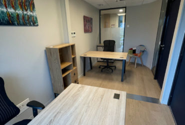 BUREAUX ESPACE PARTAGE PLOUGASTEL DAOULAS A LOUER - 1274