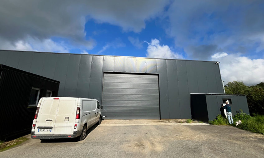 Entrepôt / local industriel Landivisiau 3000 m2 - 975