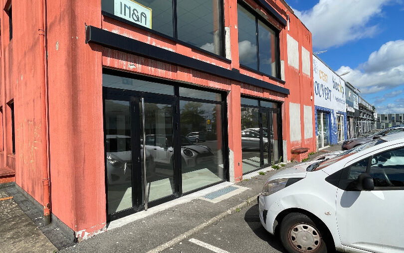 LOCAL COMMERCIAL BREST RIVE DROITE A LOUER - 11570